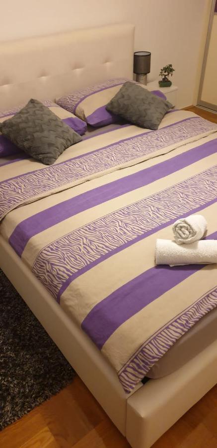Aura Apartment